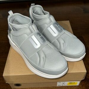 UGG neutra sneakers size 9 NIB